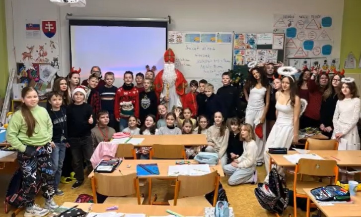 Návšteva Mikuláša a Advent Pri kríži